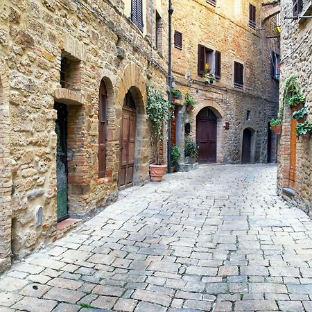 Il Chiostro Appartamenti & Suites Суверето Экстерьер фото