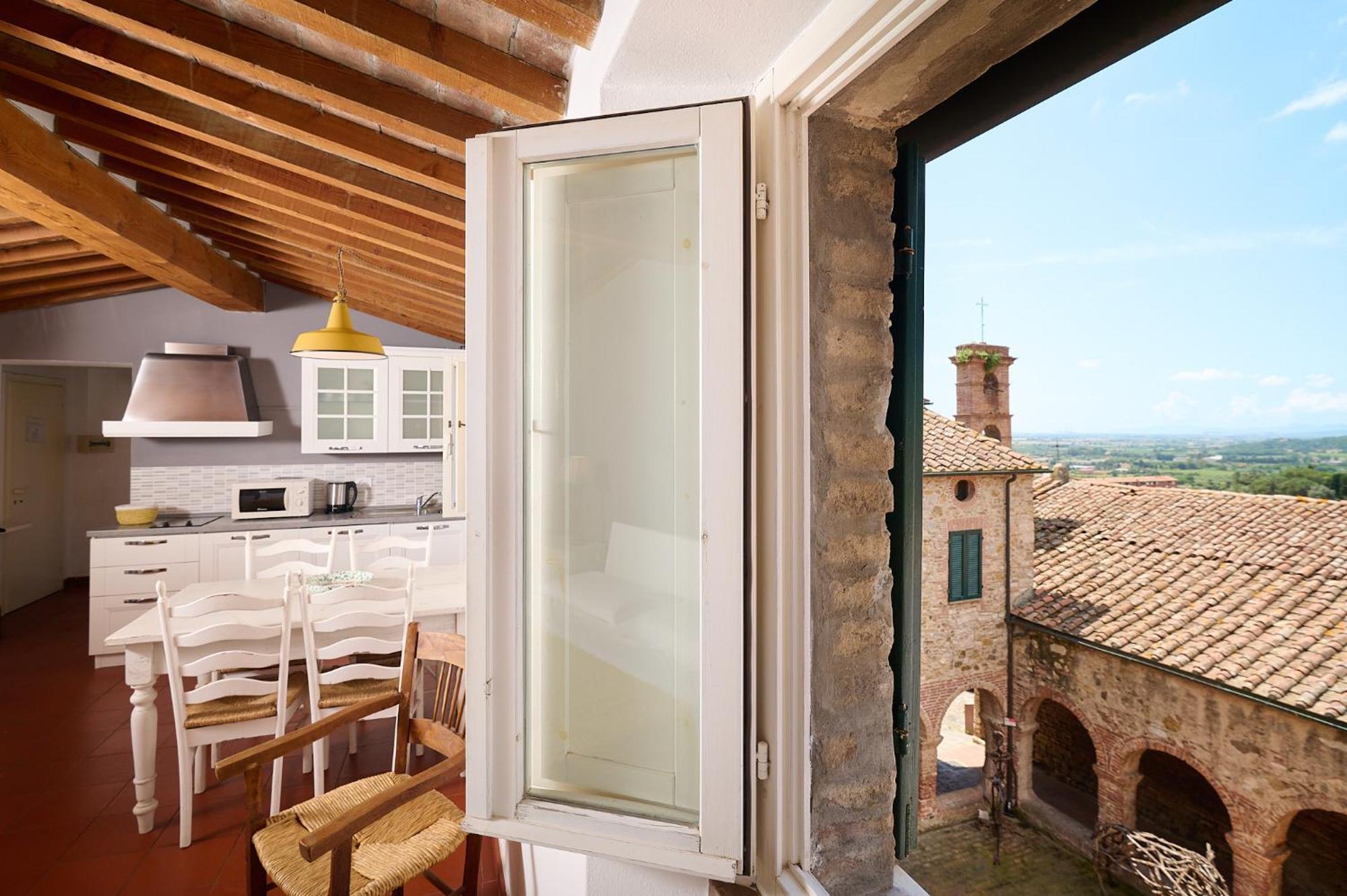 Il Chiostro Appartamenti & Suites Суверето Экстерьер фото